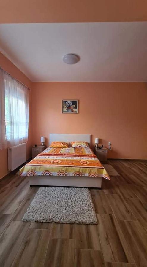 Ales Apartman Сомбор Екстериор снимка