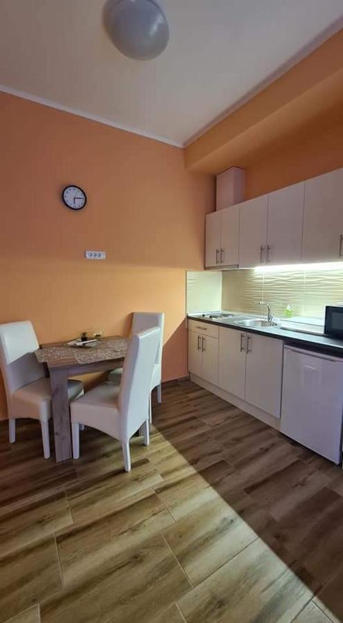 Ales Apartman Сомбор Екстериор снимка